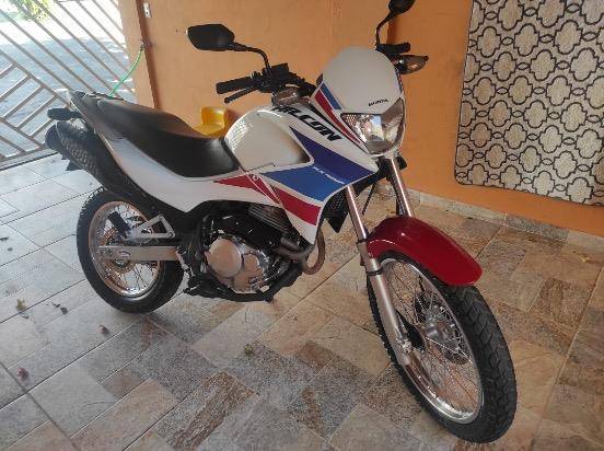 HONDA NX 400i FALCON 
